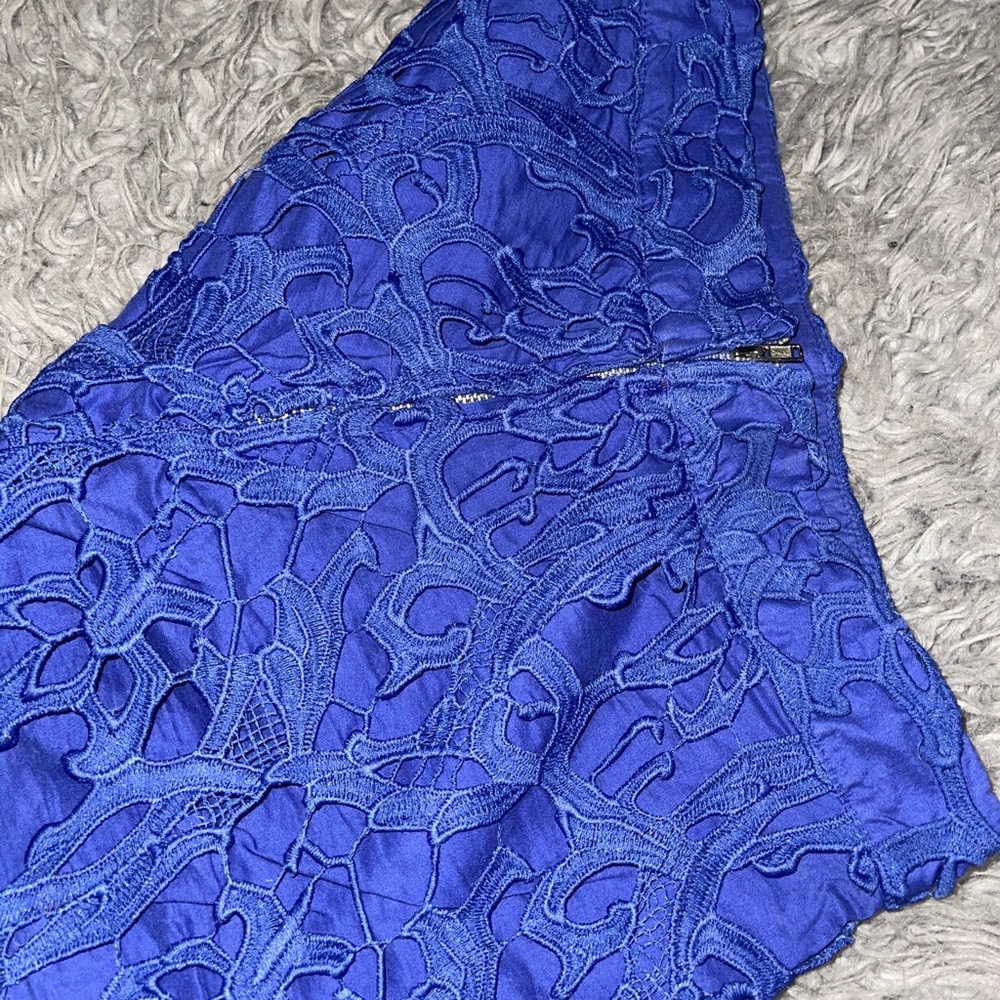ASOS Blue lace shorts - Picture 2 of 5